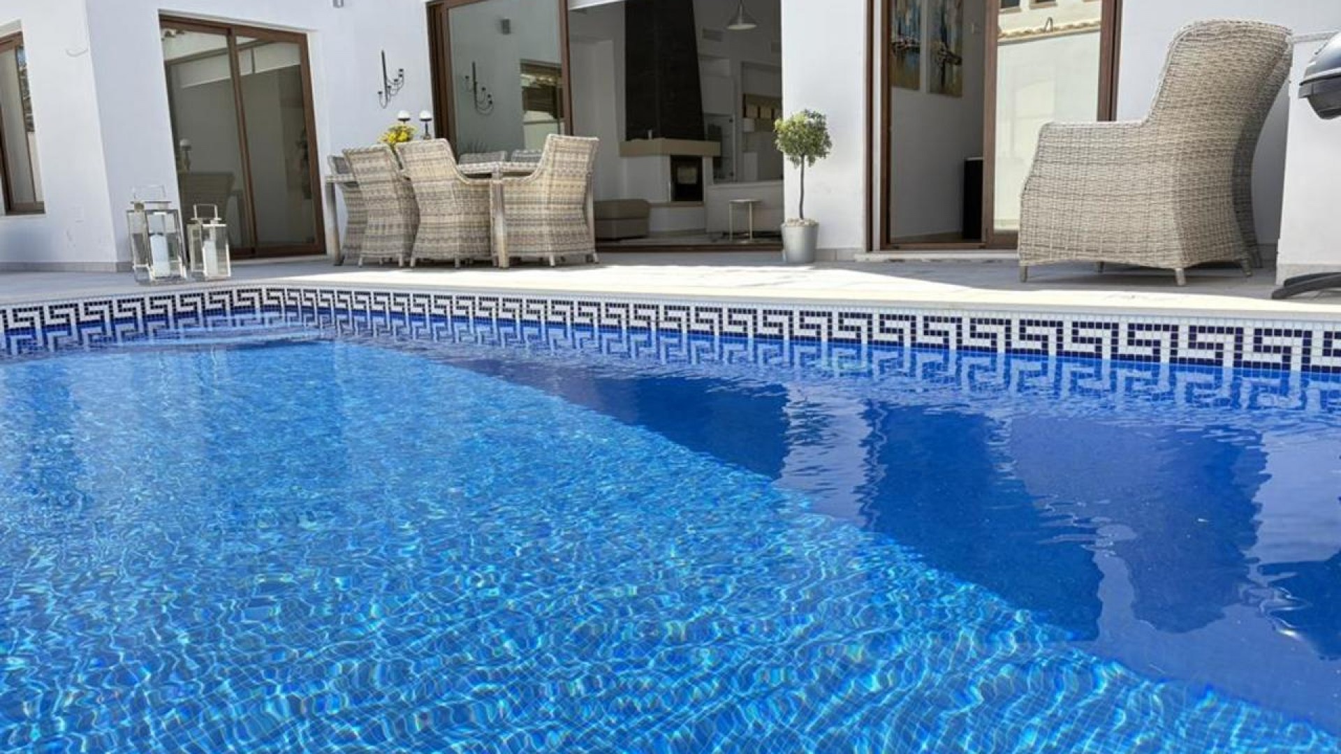 Venta - Chalet Independiente -
El Valle Golf Resort