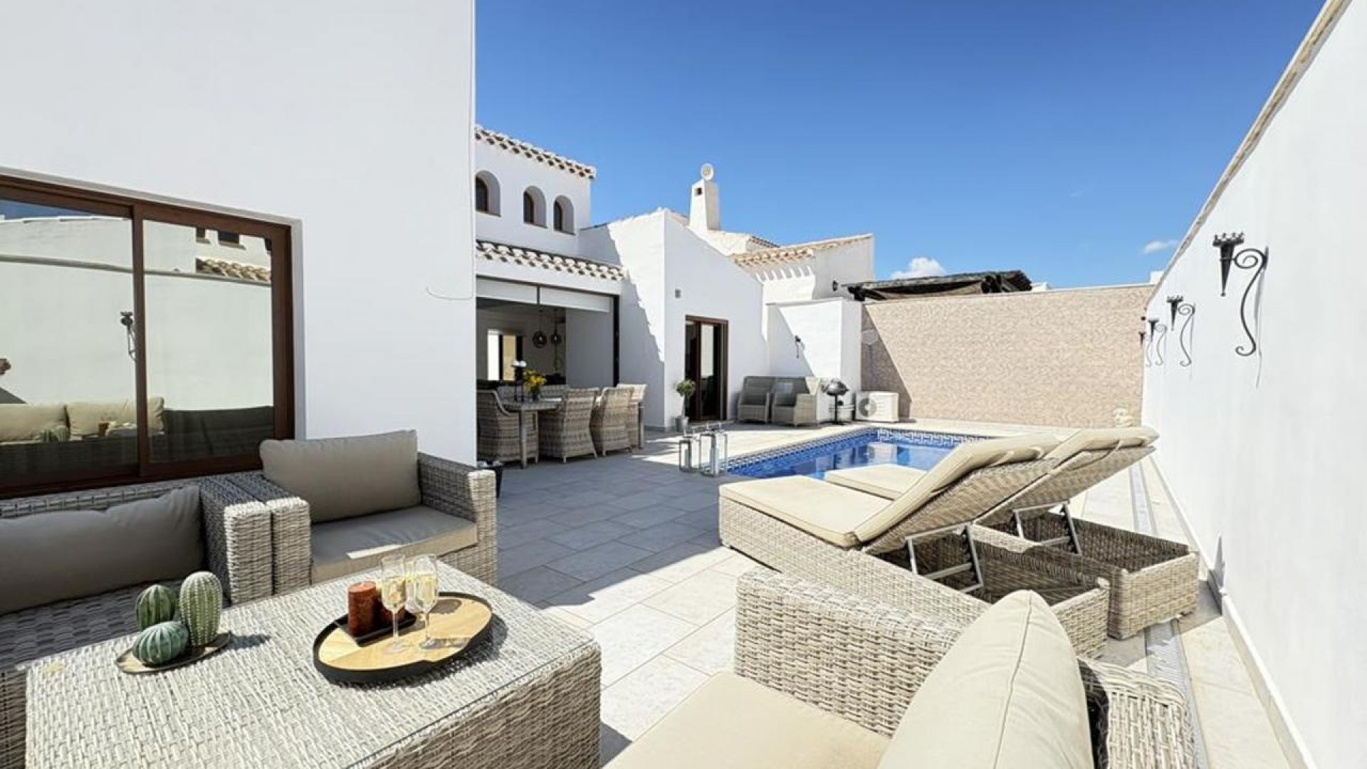 Venta - Chalet Independiente -
El Valle Golf Resort