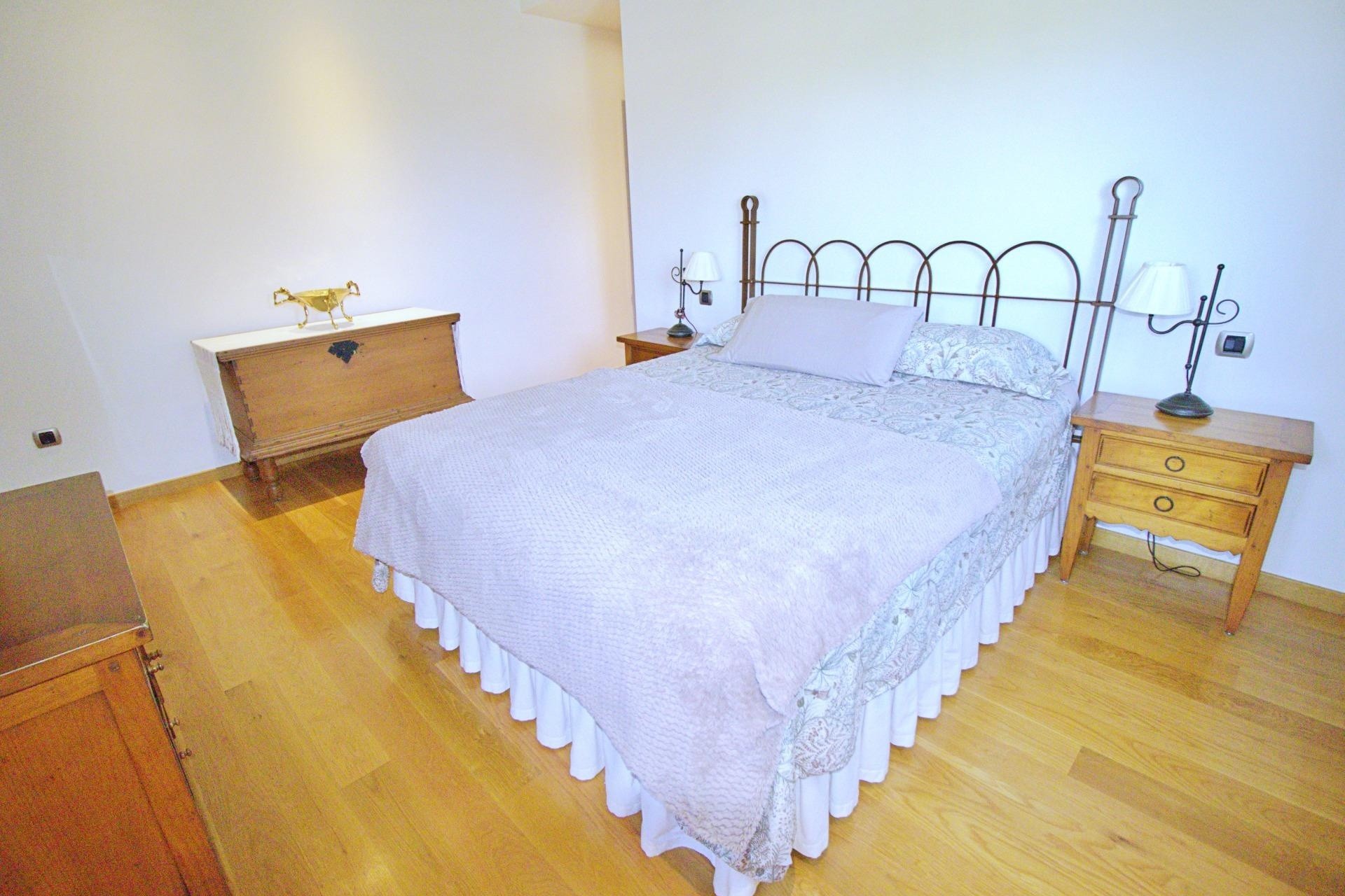 Venta - Chalet Independiente -
Elche - Peña las Águilas