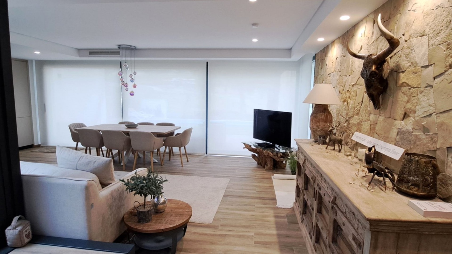 Venta - Chalet Independiente -
Font del Llop