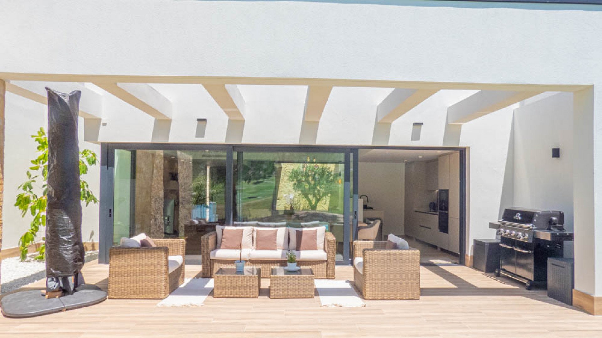 Venta - Chalet Independiente -
Font del Llop