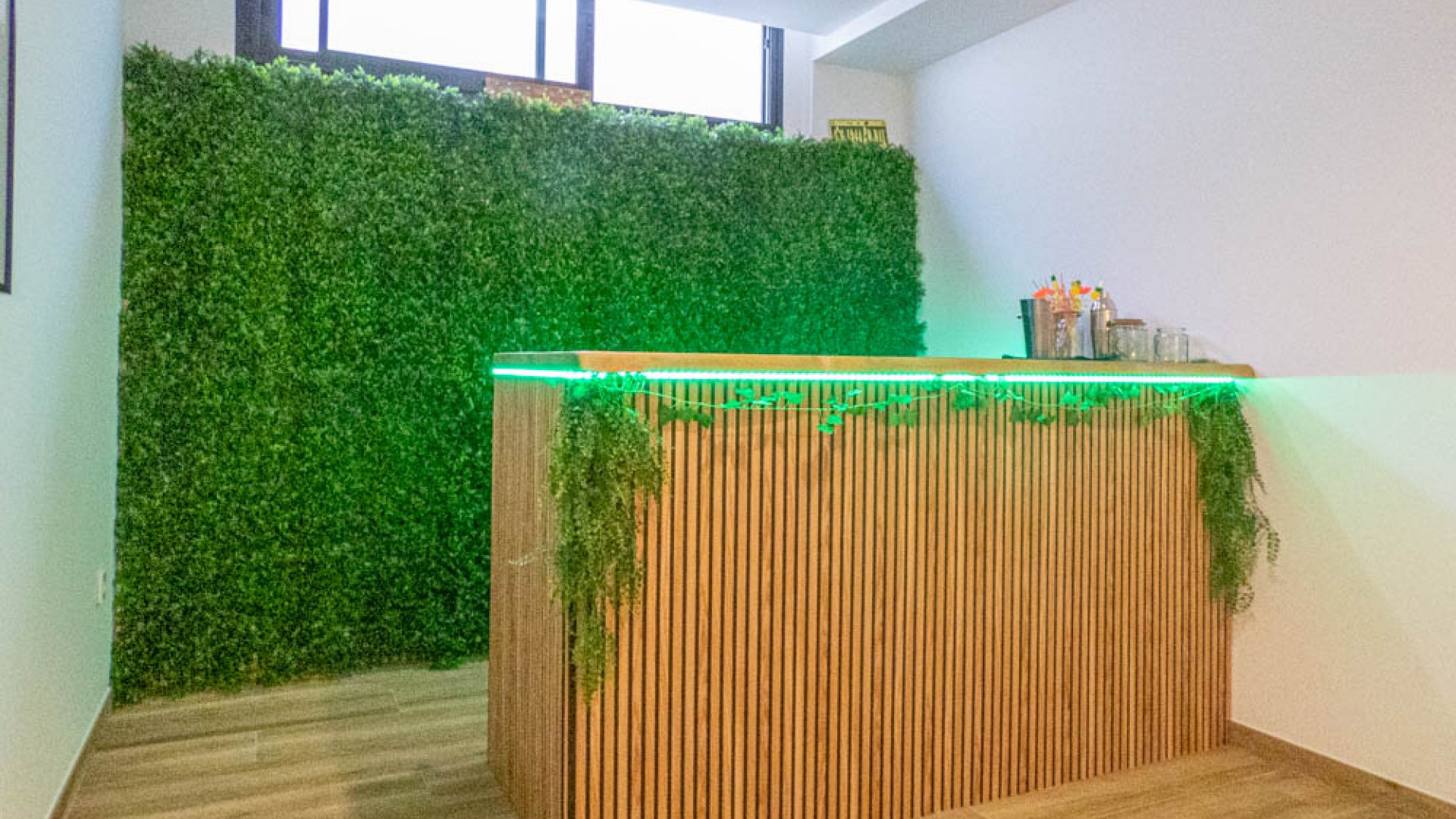 Venta - Chalet Independiente -
Font del Llop