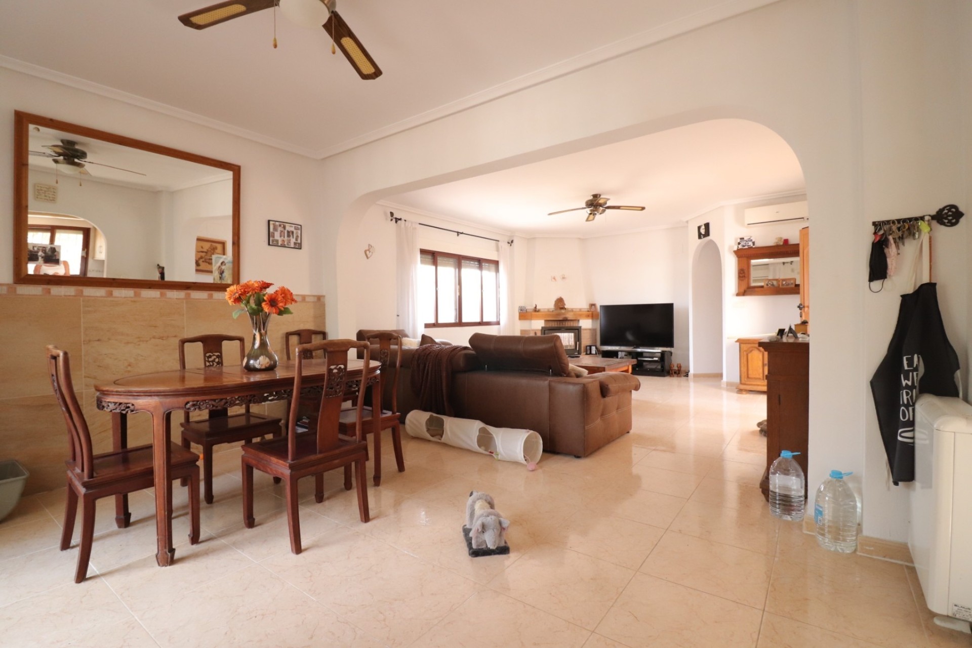 Venta - Chalet Independiente -
Formentera del Segura - Fincas de La Vega