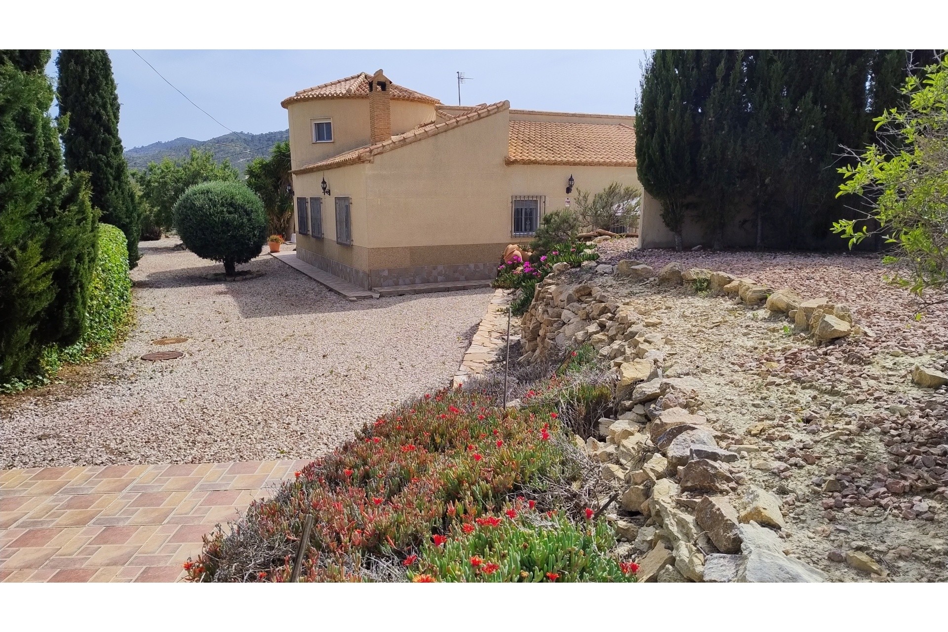 Venta - Chalet Independiente -
Fortuna - Fortuna Murcia