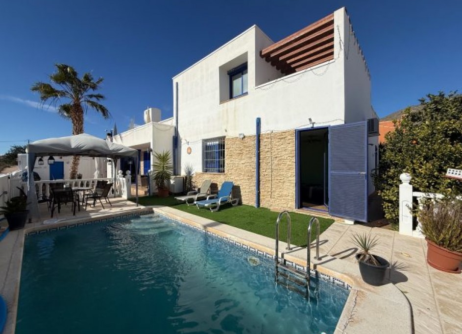 Venta - Chalet Independiente -
Fortuna