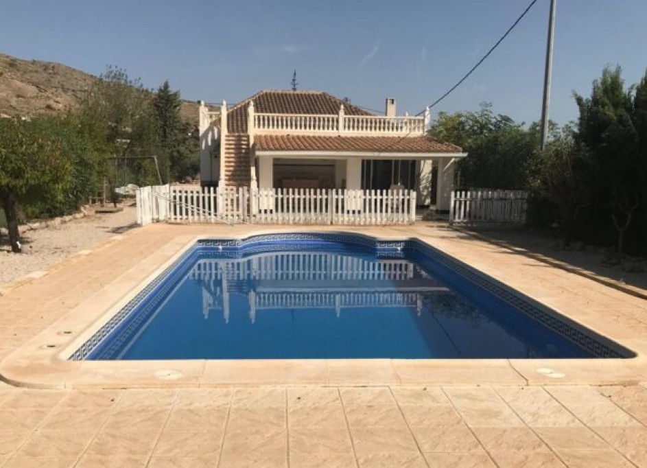 Venta - Chalet Independiente -
Fortuna