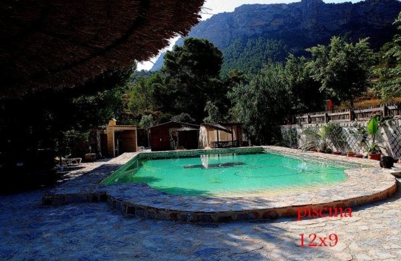 Venta - Chalet Independiente -
Gea y Truyols