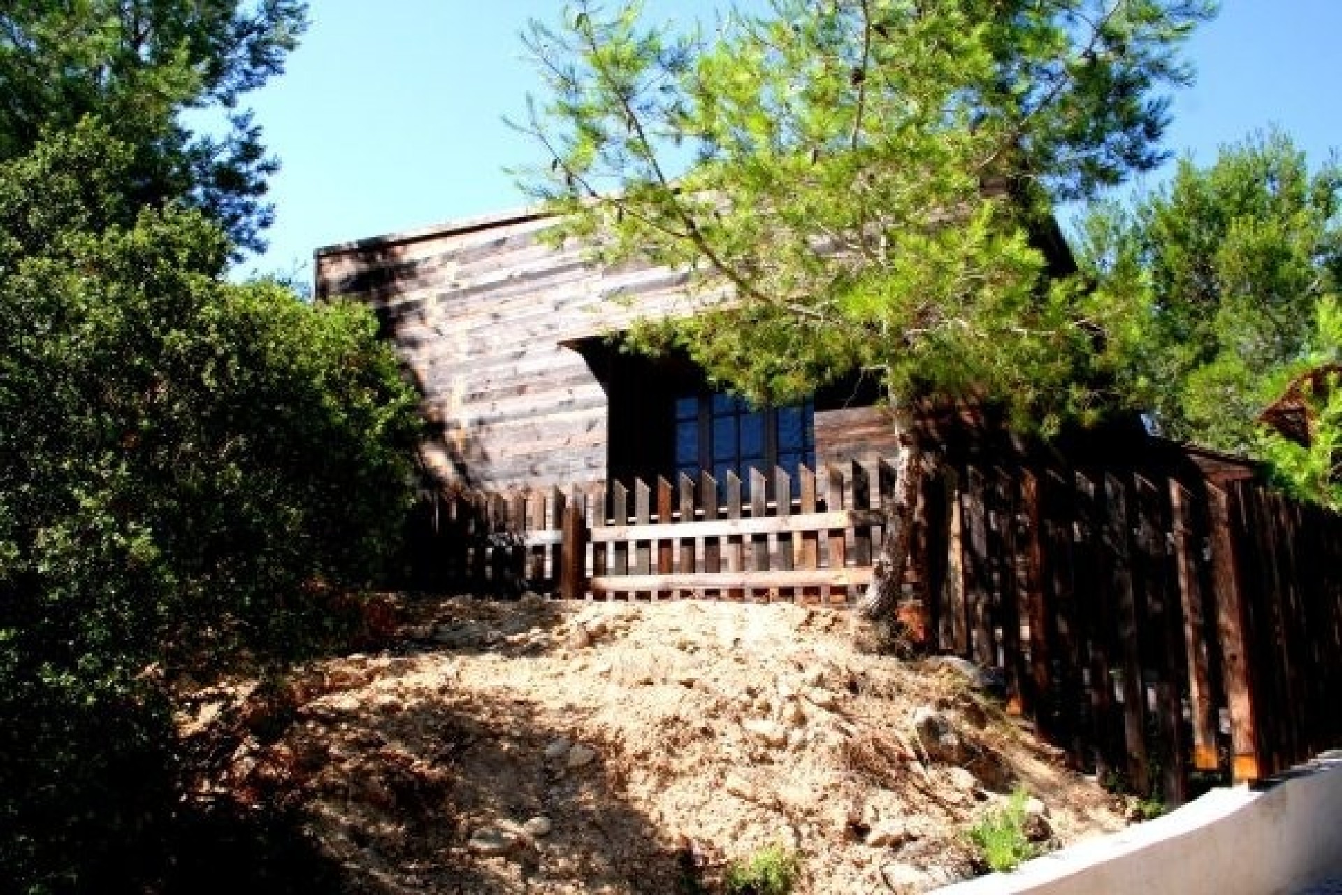 Venta - Chalet Independiente -
Gea y Truyols