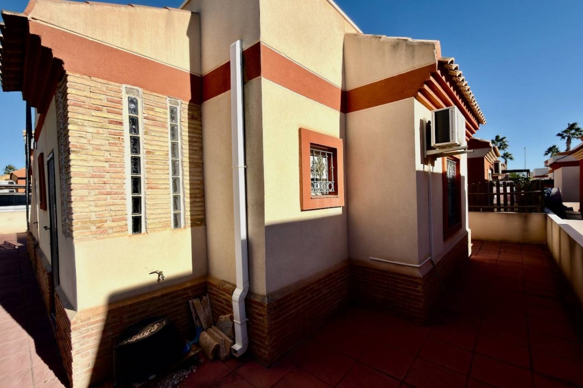 Venta - Chalet Independiente -
Guardamar del Segura - El Raso