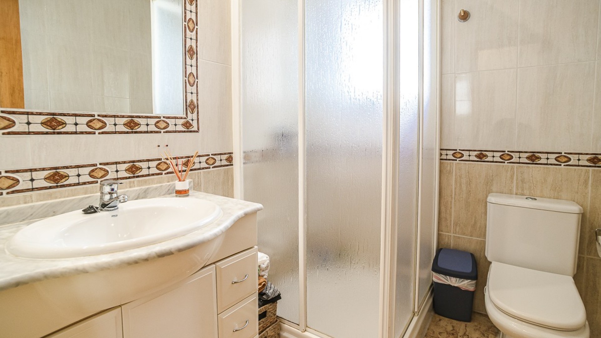 Venta - Chalet Independiente -
Guardamar del Segura - El Raso