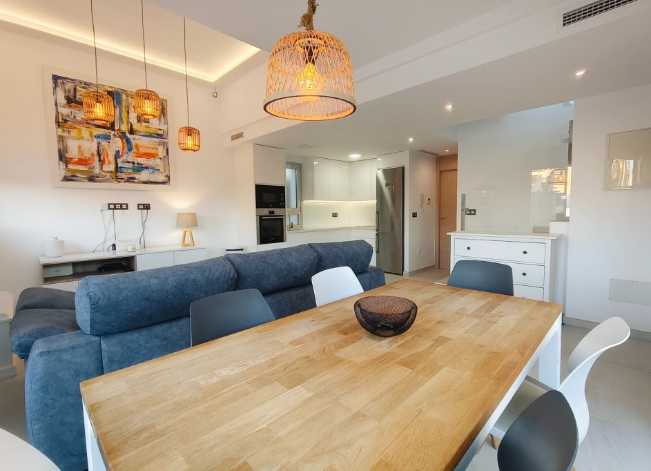 Venta - Chalet Independiente -
Guardamar del Segura - El Raso