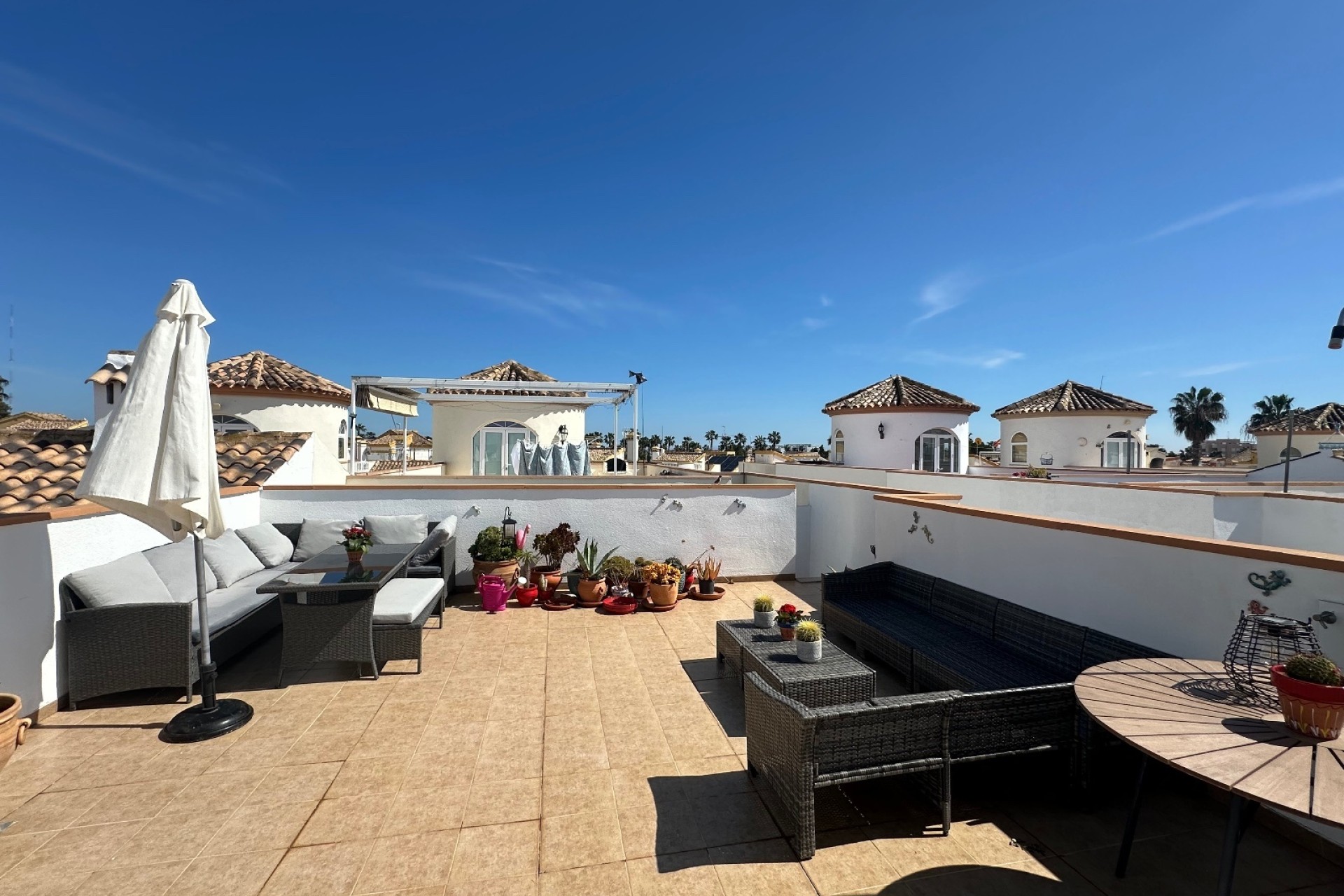 Venta - Chalet Independiente -
Guardamar del Segura - El Raso