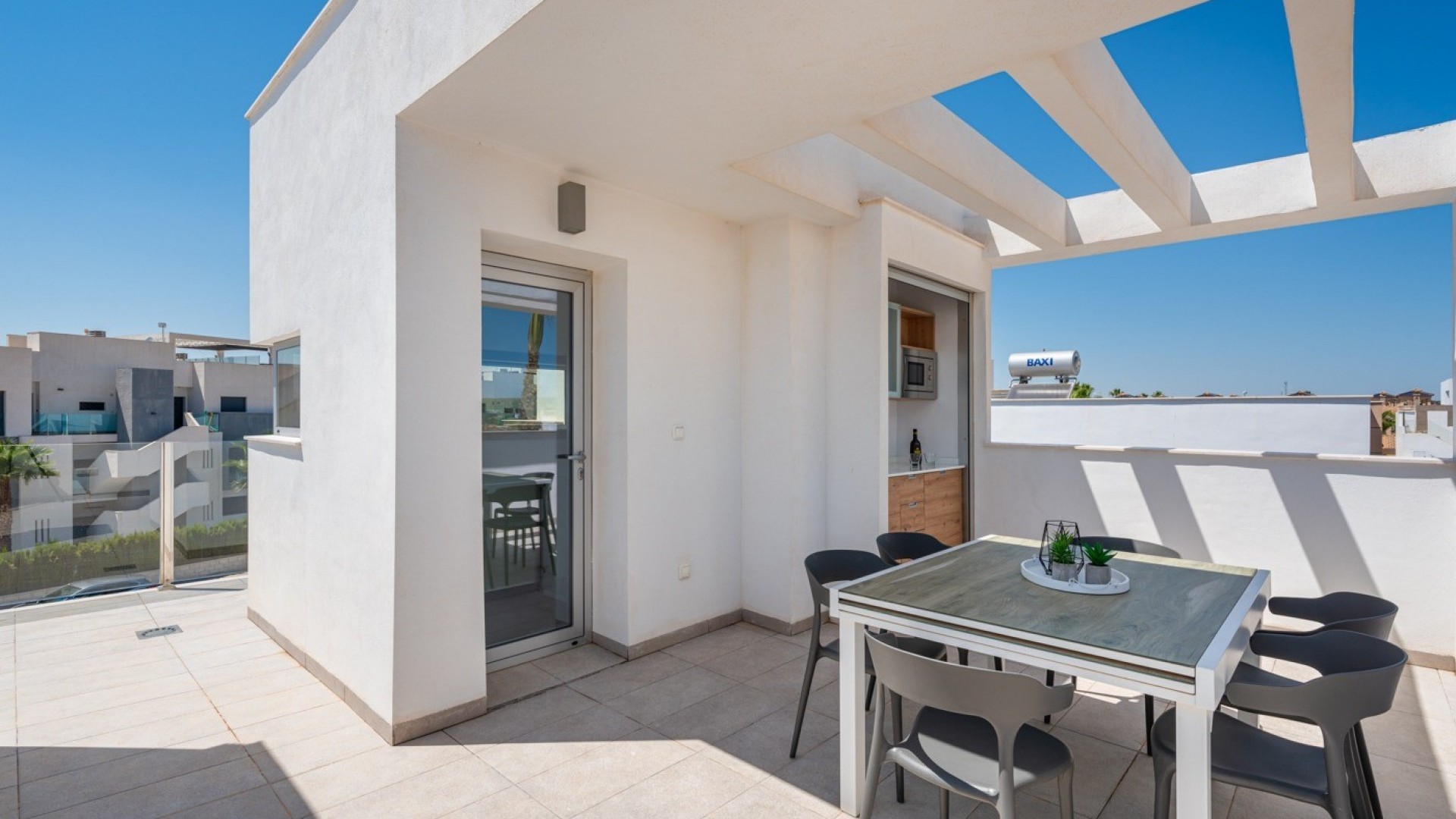 Venta - Chalet Independiente -
Guardamar del Segura - EL RASO