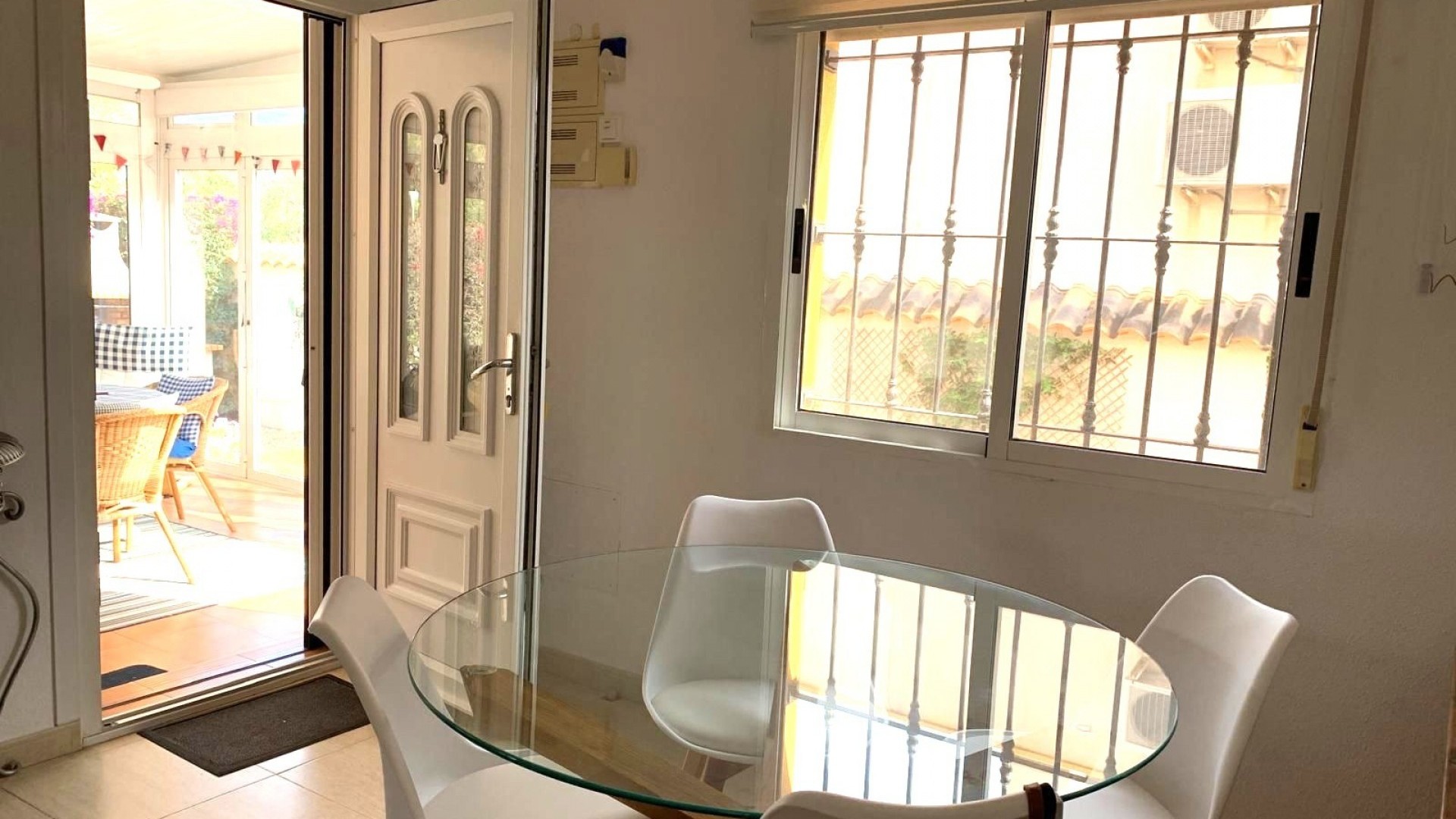 Venta - Chalet Independiente -
Guardamar del Segura - Guardamar - El Raso