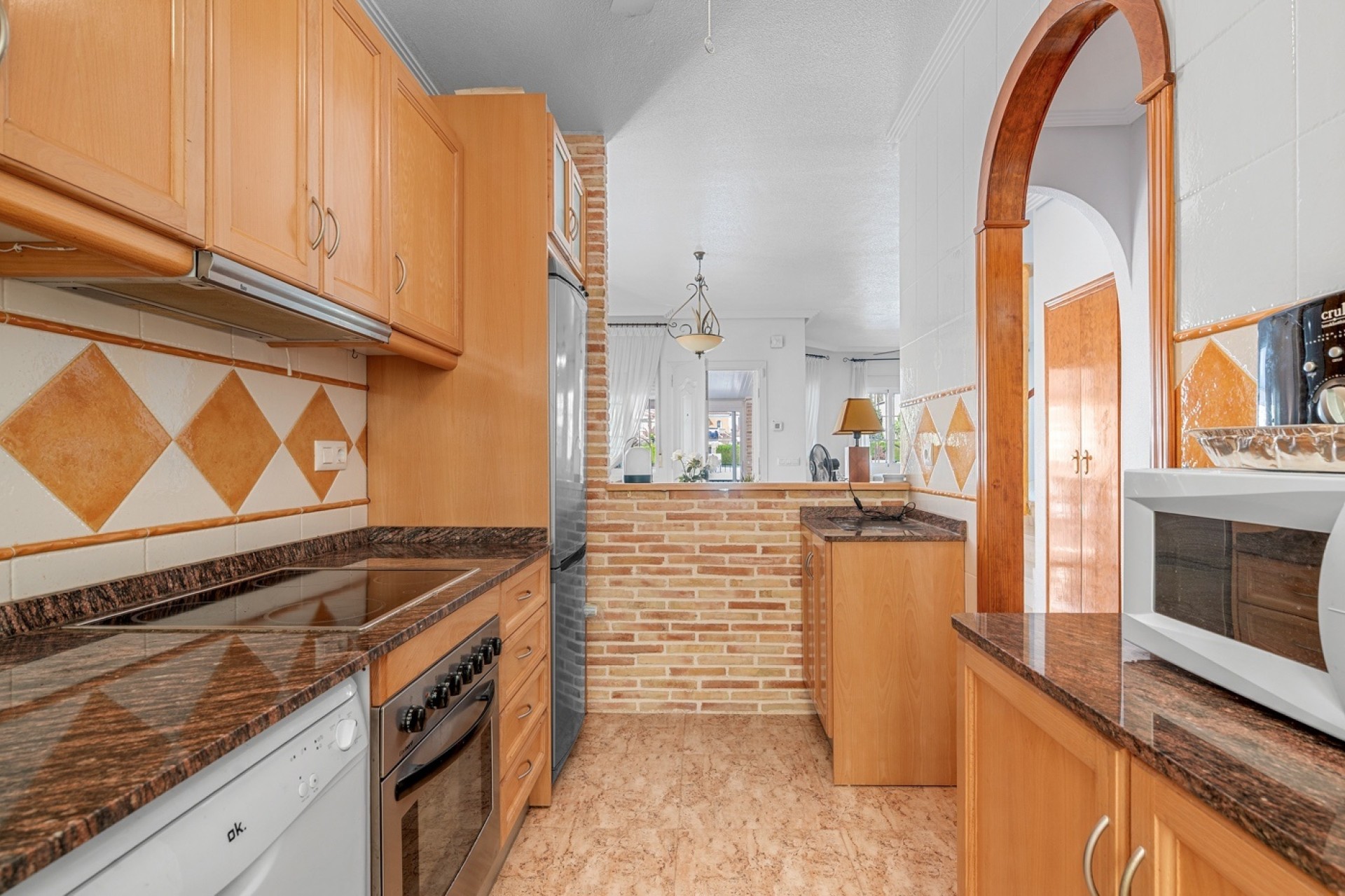 Venta - Chalet Independiente -
Guardamar del Segura