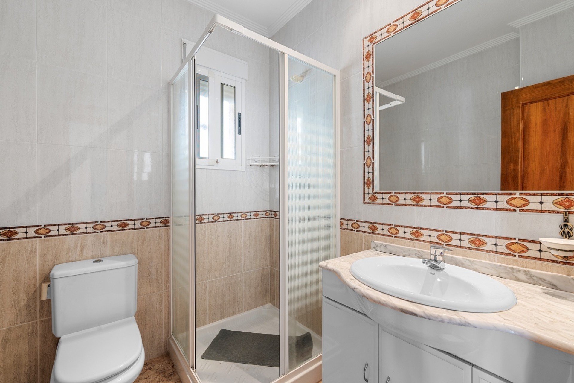 Venta - Chalet Independiente -
Guardamar del Segura