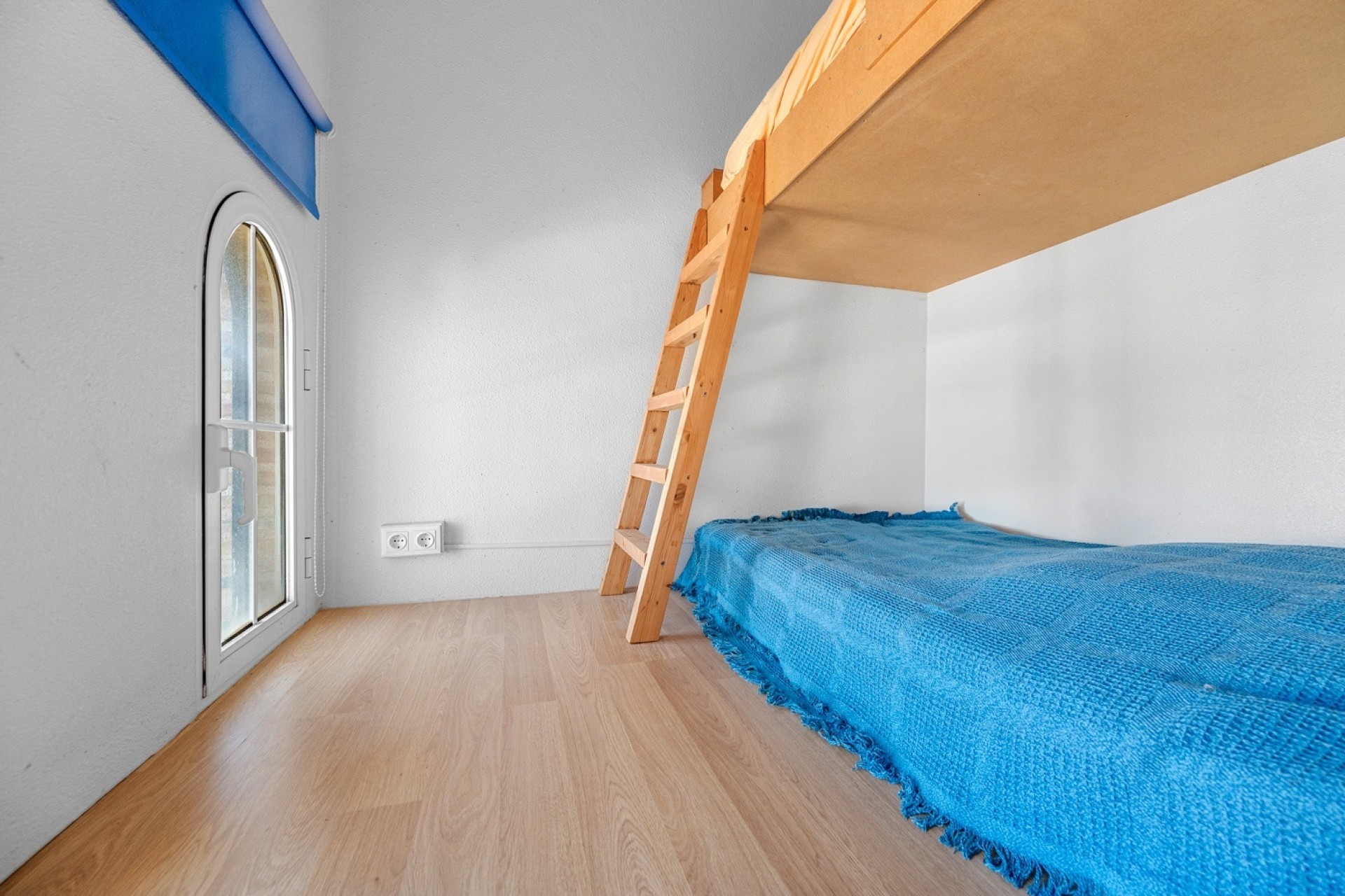 Venta - Chalet Independiente -
Guardamar del Segura