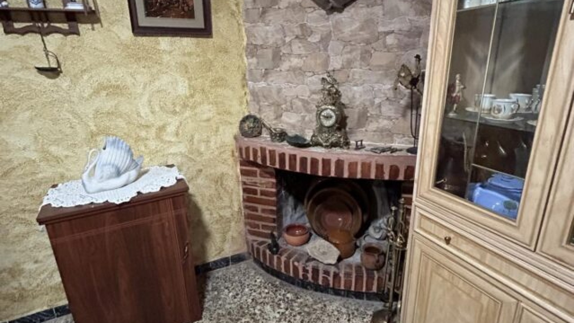 Venta - Chalet Independiente -
Hondón de las Nieves