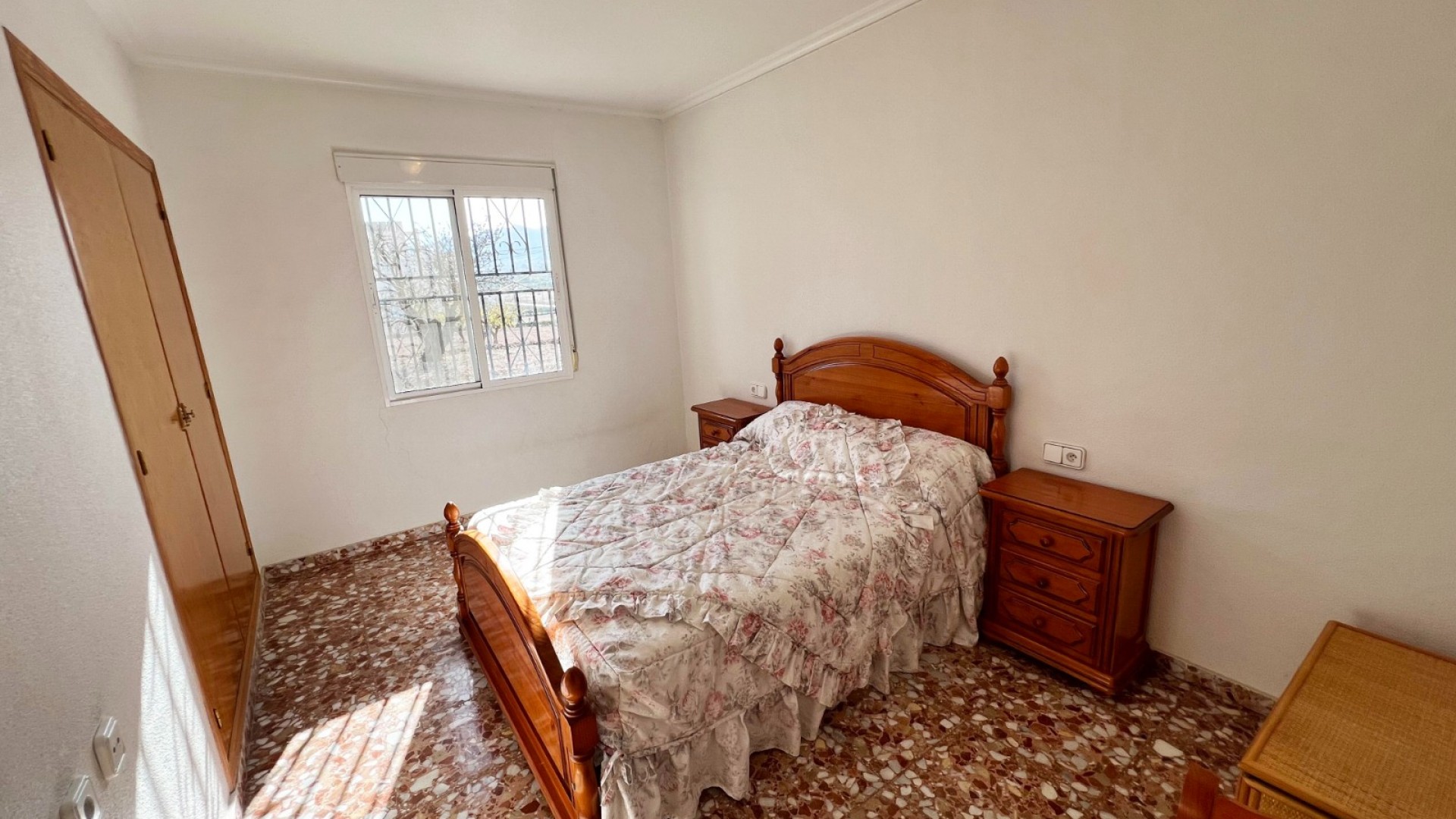 Venta - Chalet Independiente -
Hondón de los Fráiles