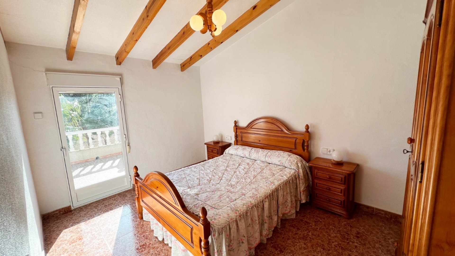 Venta - Chalet Independiente -
Hondón de los Fráiles