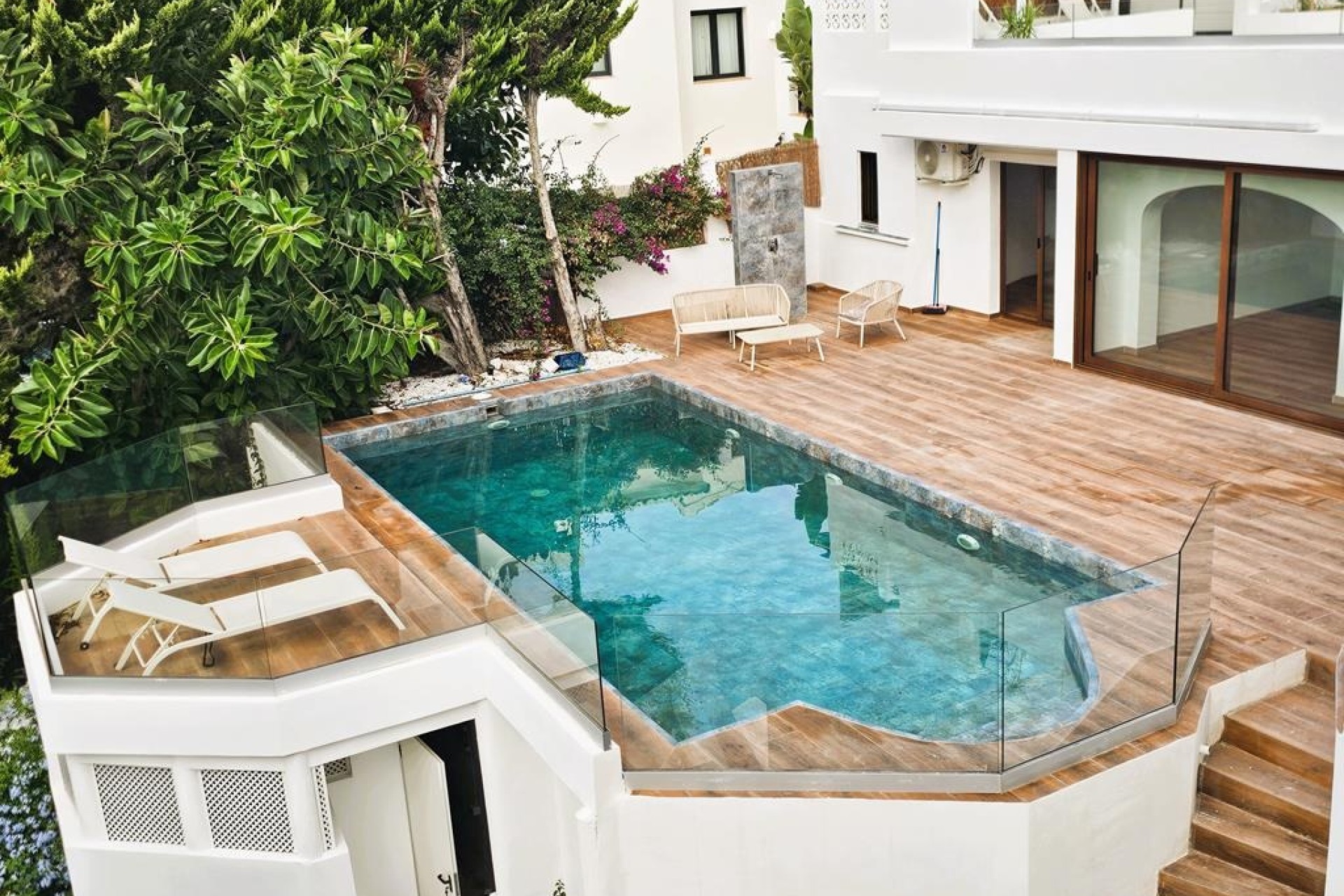 Venta - Chalet Independiente -
Jávea