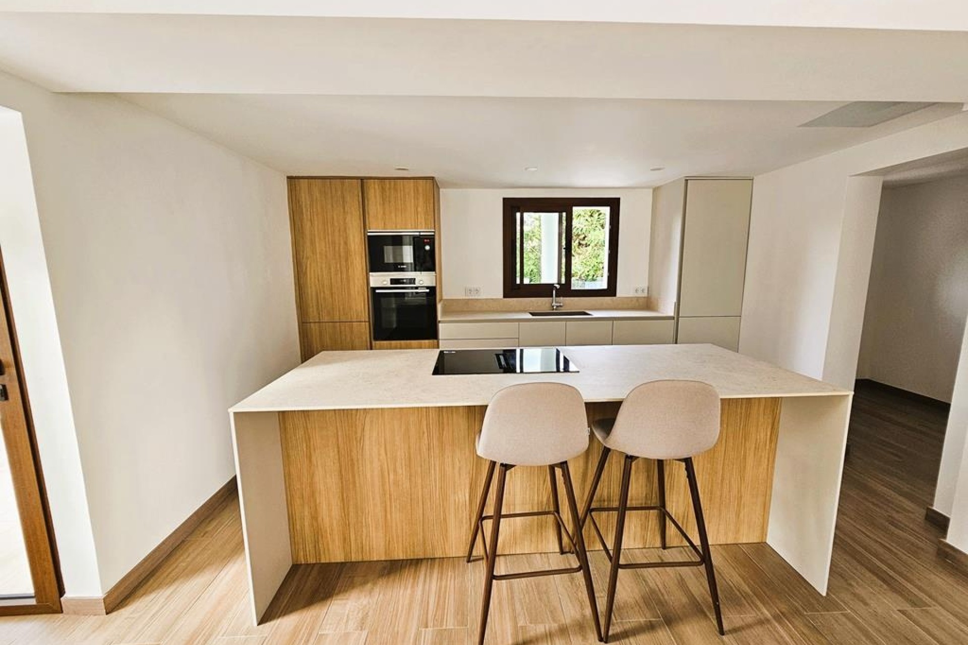 Venta - Chalet Independiente -
Jávea