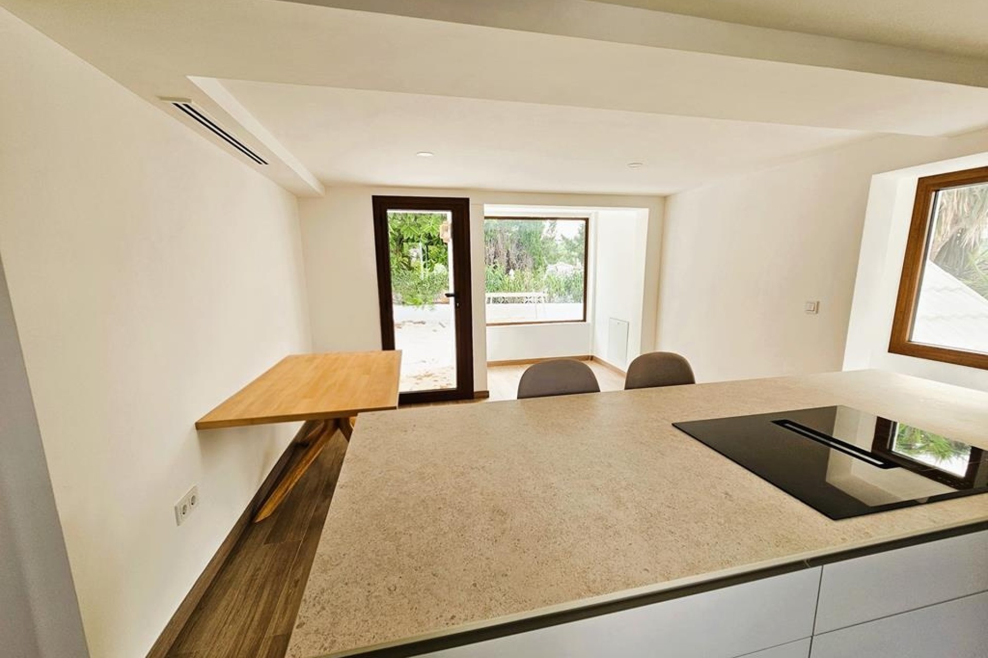Venta - Chalet Independiente -
Jávea