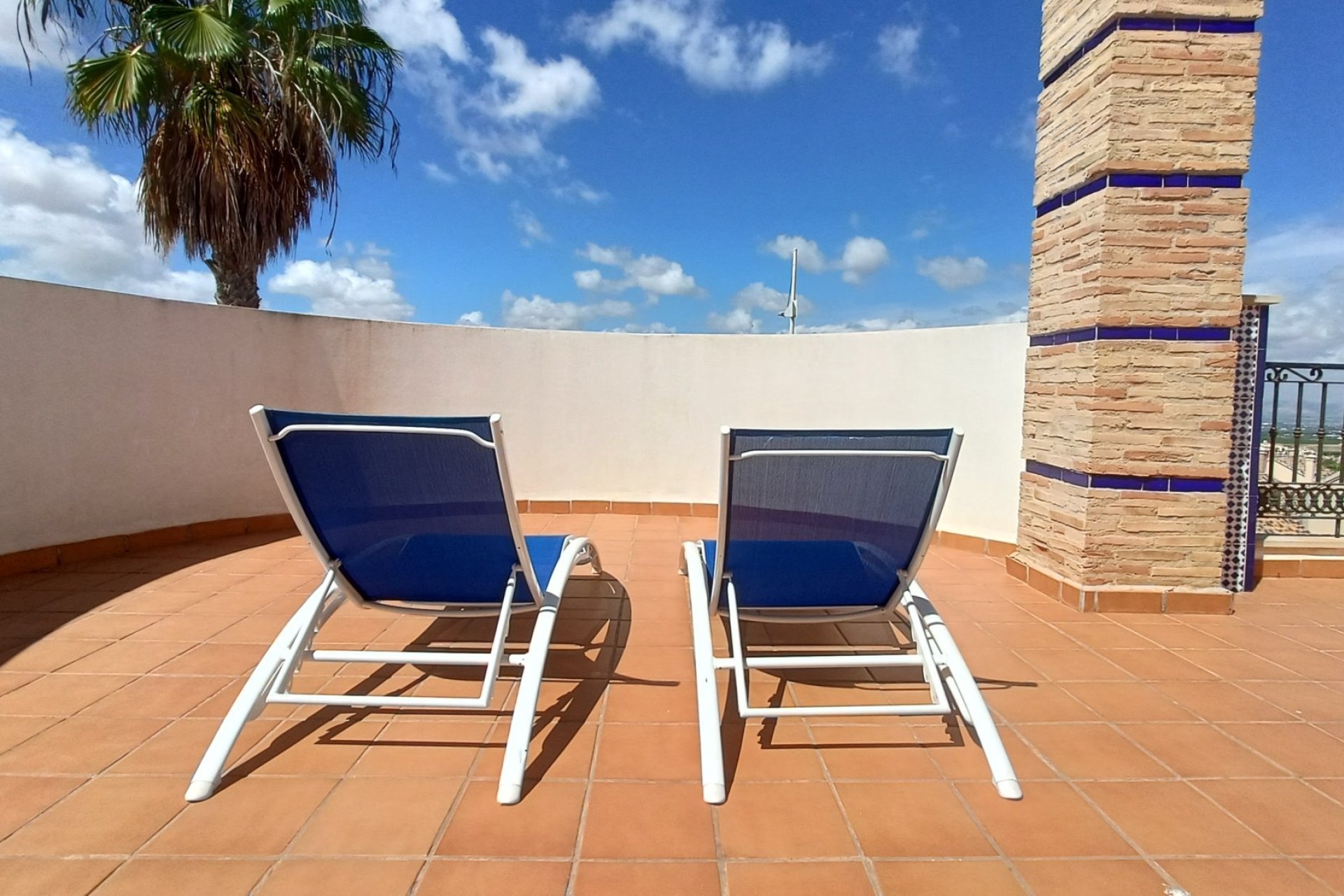 Venta - Chalet Independiente -
La Finca Golf - Algorfa