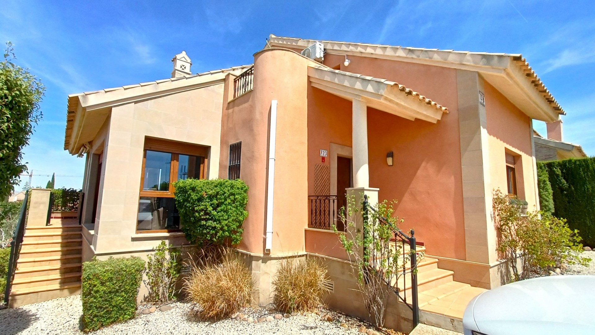 Venta - Chalet Independiente -
La Finca Golf - La Finca Golf and Spa Resort