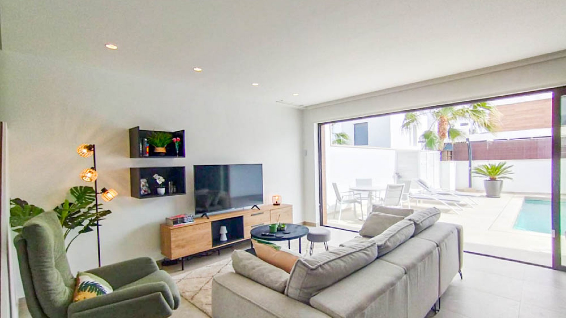 Venta - Chalet Independiente -
La Finca Golf - La Finca Golf and Spa Resort