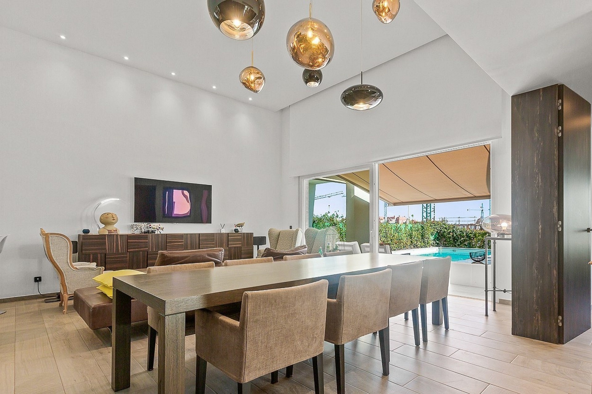 Venta - Chalet Independiente -
La Finca Golf Resort - Inland