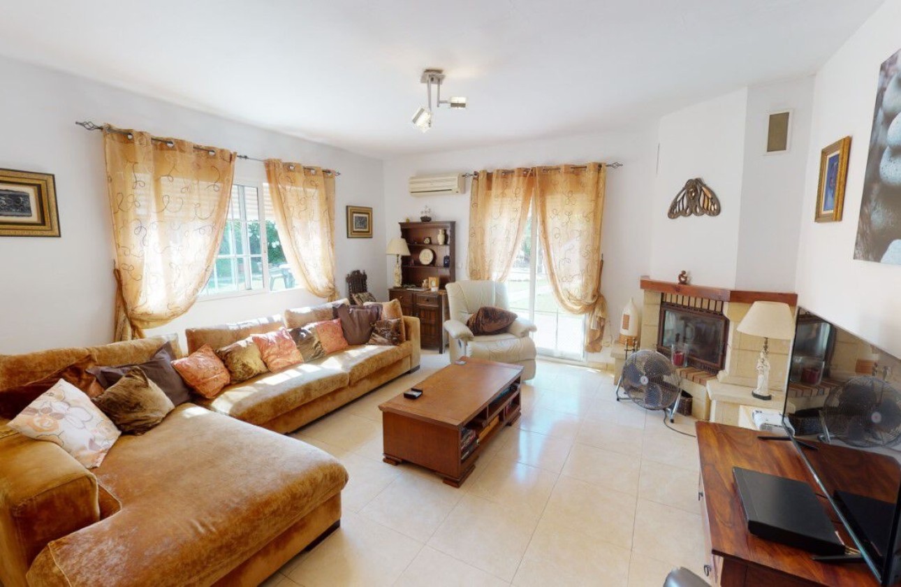 Venta - Chalet Independiente -
La Manga del Mar Menor - La Manga