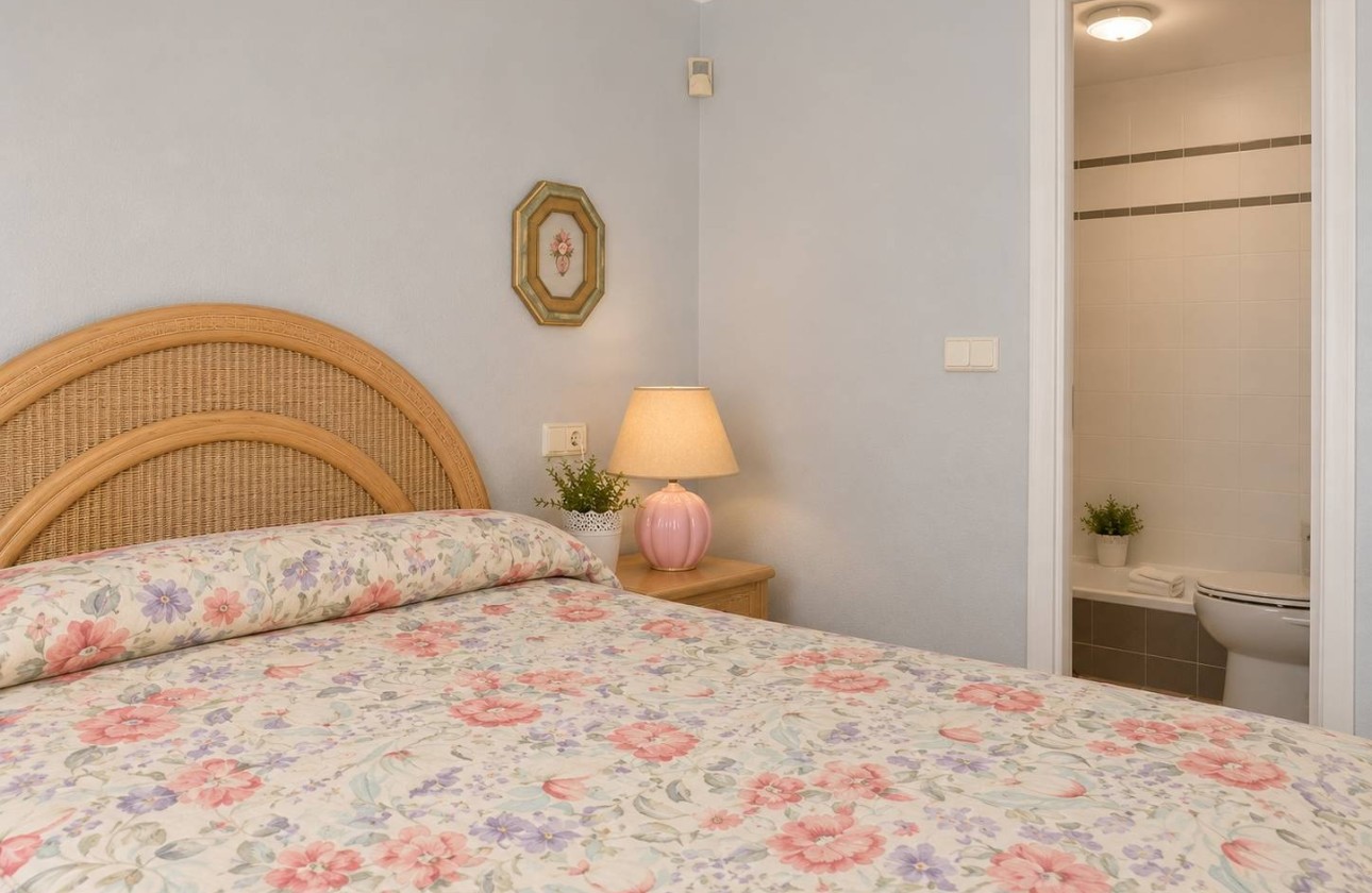 Venta - Chalet Independiente -
La Manga del Mar Menor - La Manga