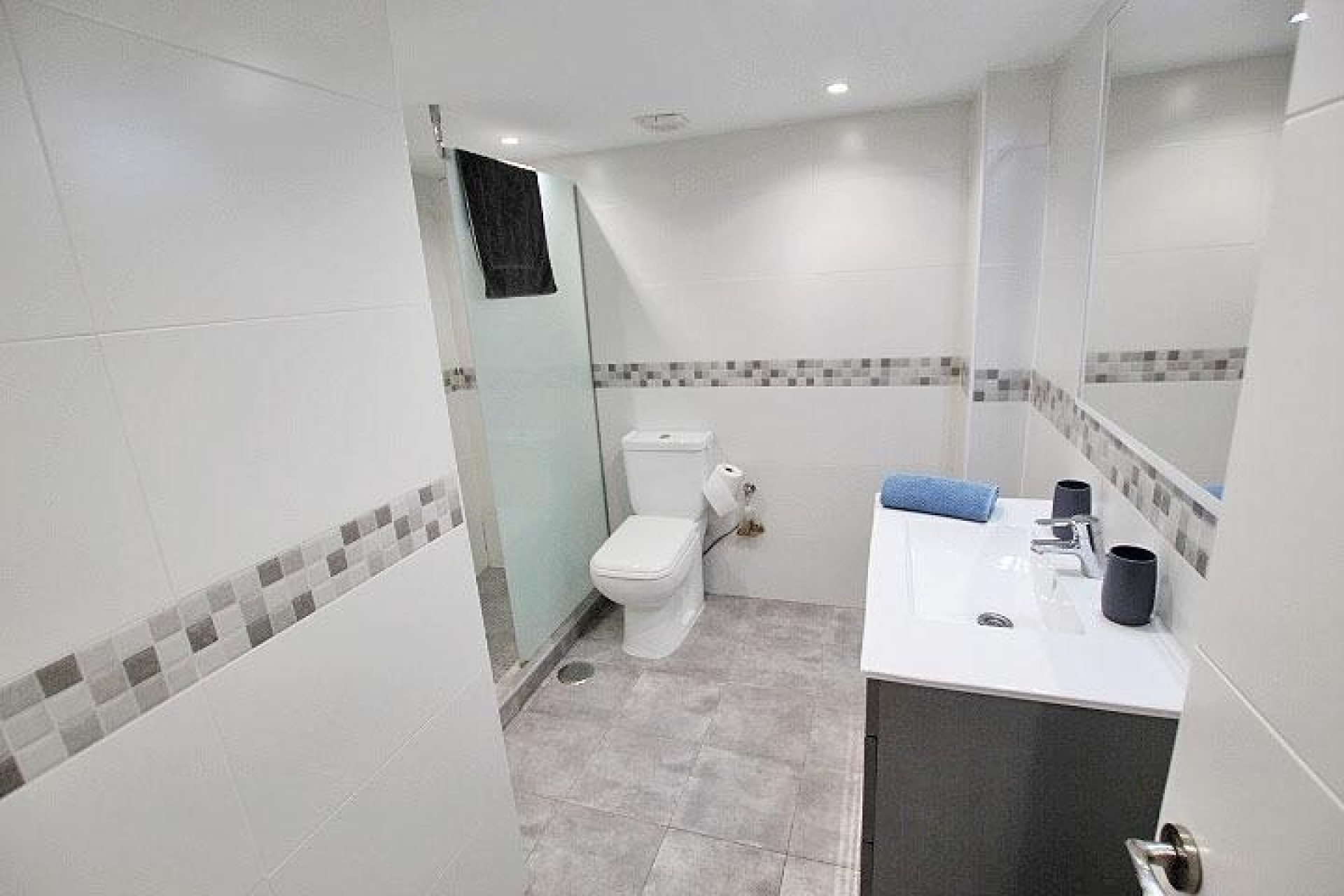 Venta - Chalet Independiente -
La Manga del Mar Menor - Villa Romana