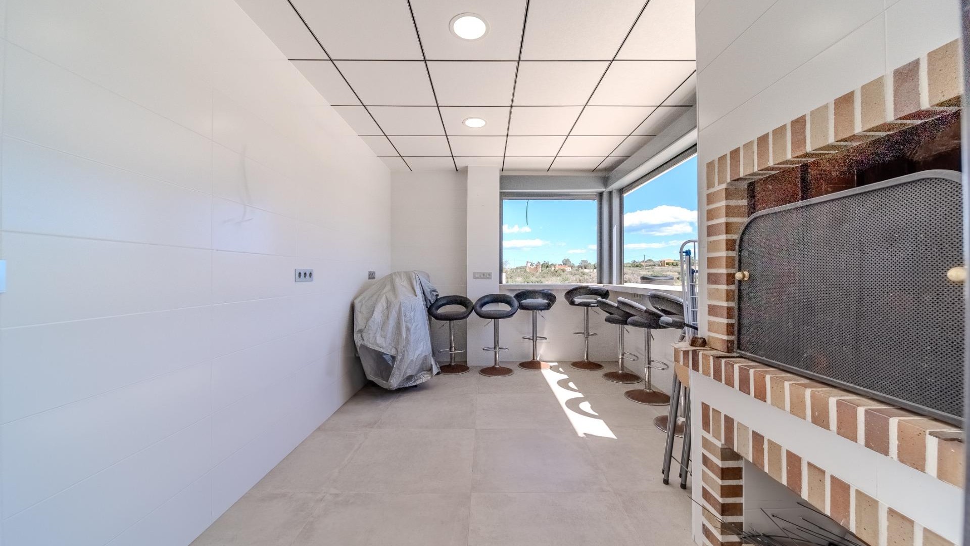 Venta - Chalet Independiente -
La Marina