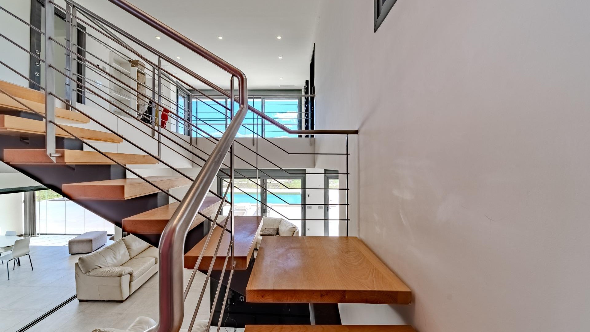 Venta - Chalet Independiente -
La Marina