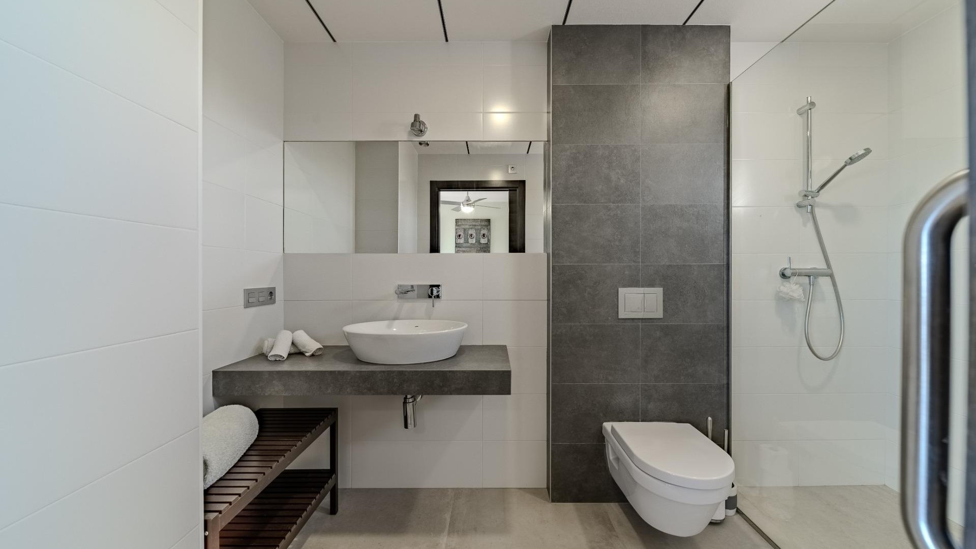 Venta - Chalet Independiente -
La Marina