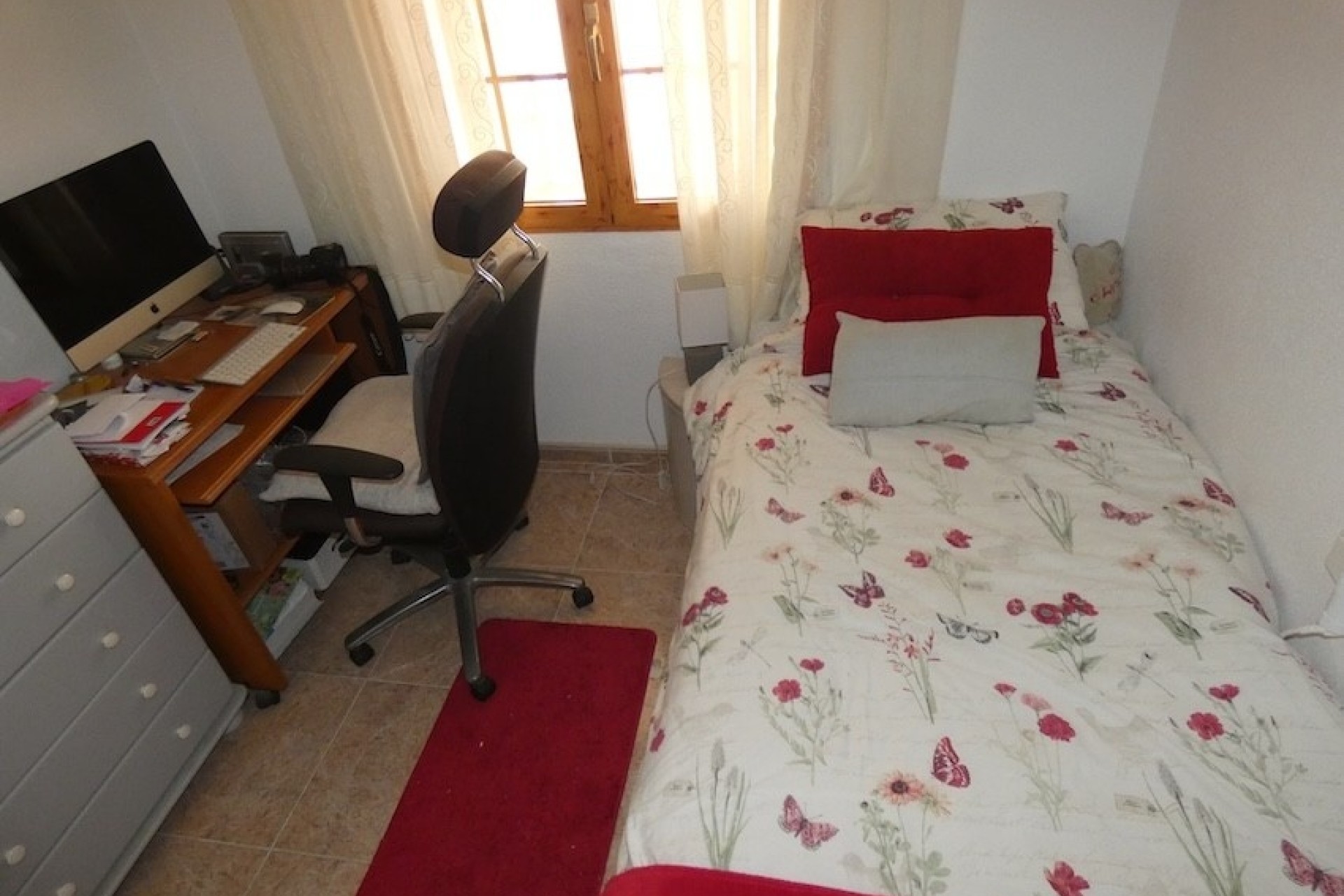 Venta - Chalet Independiente -
La Marina