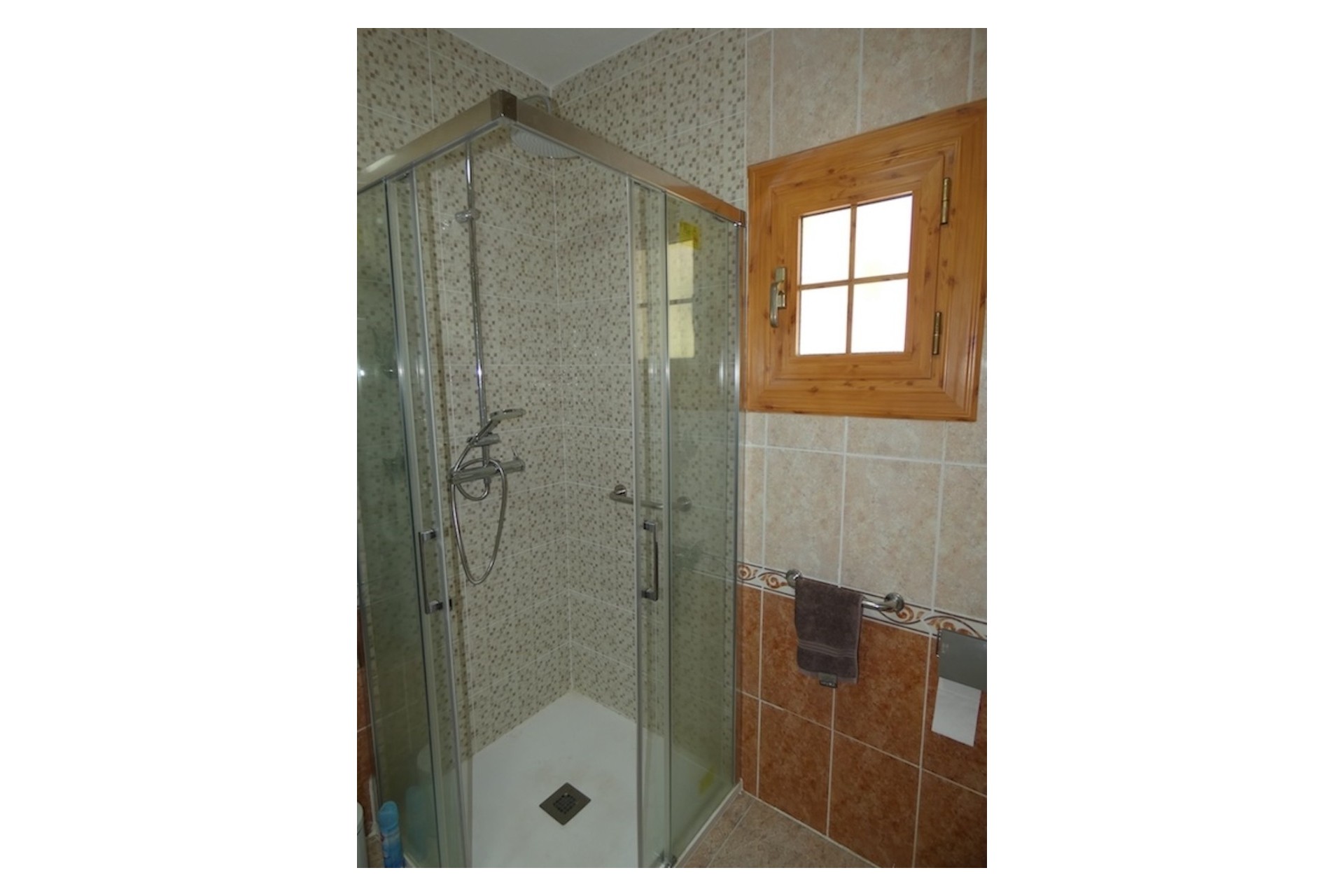 Venta - Chalet Independiente -
La Marina