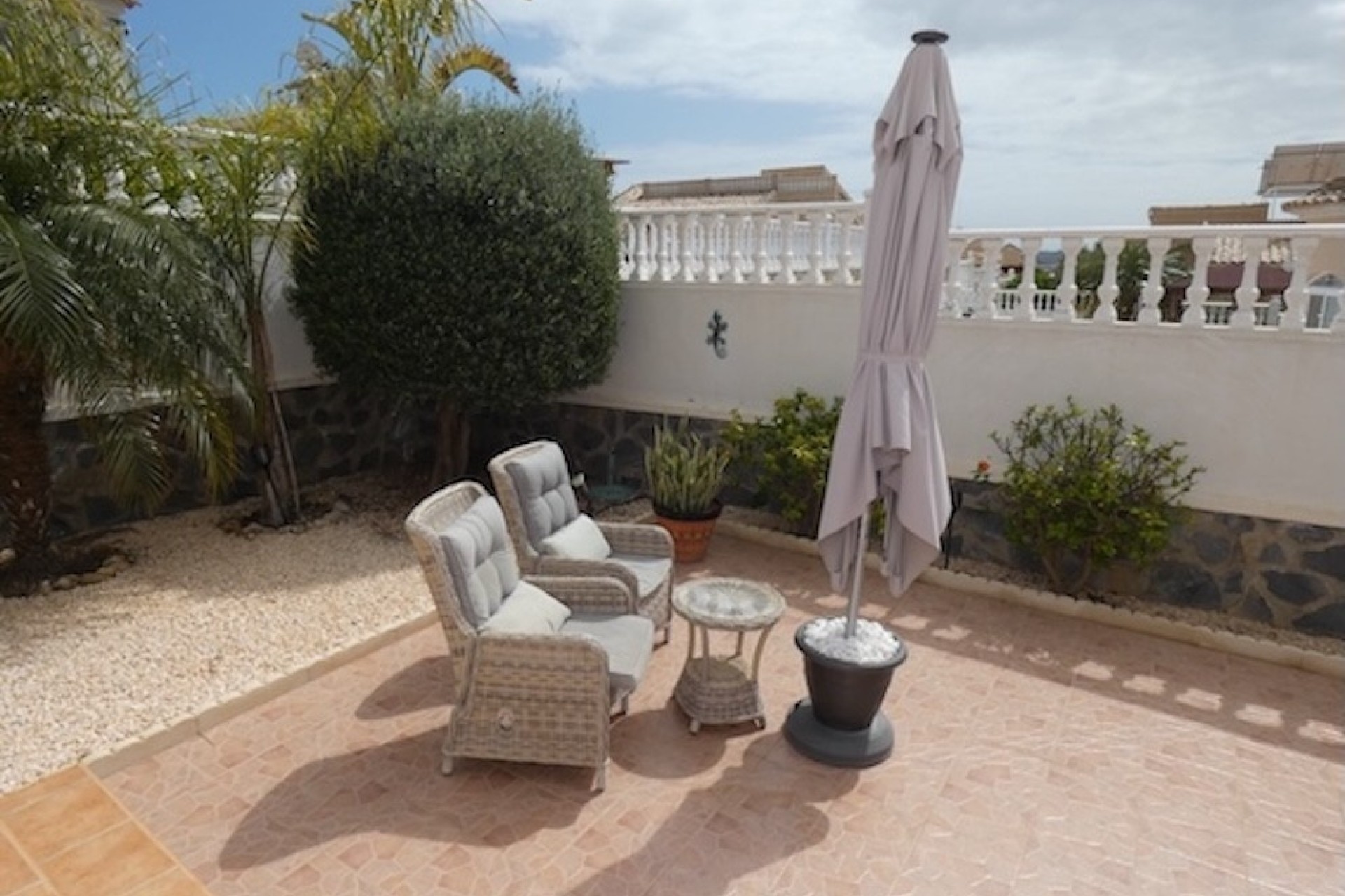 Venta - Chalet Independiente -
La Marina