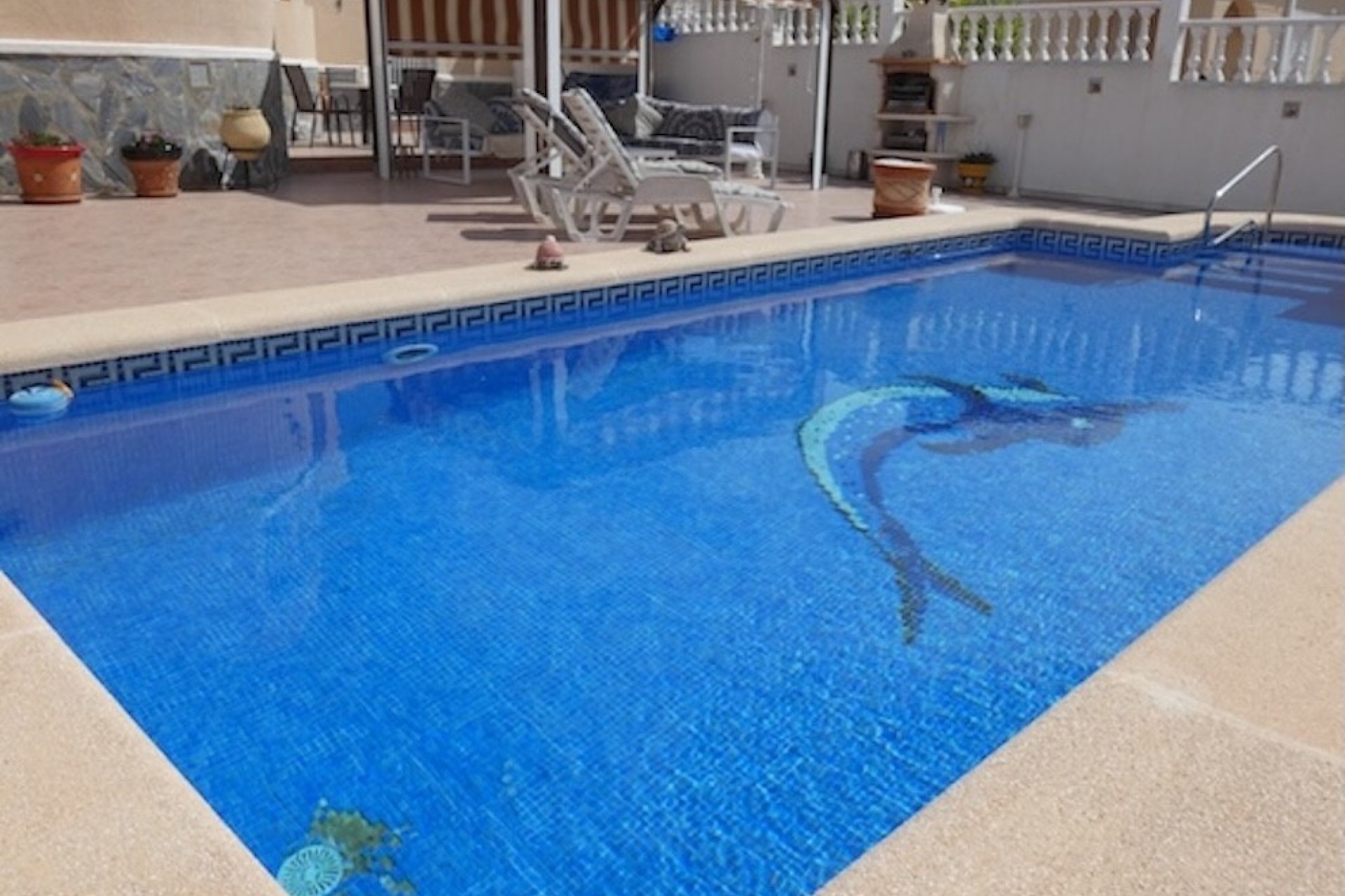 Venta - Chalet Independiente -
La Marina