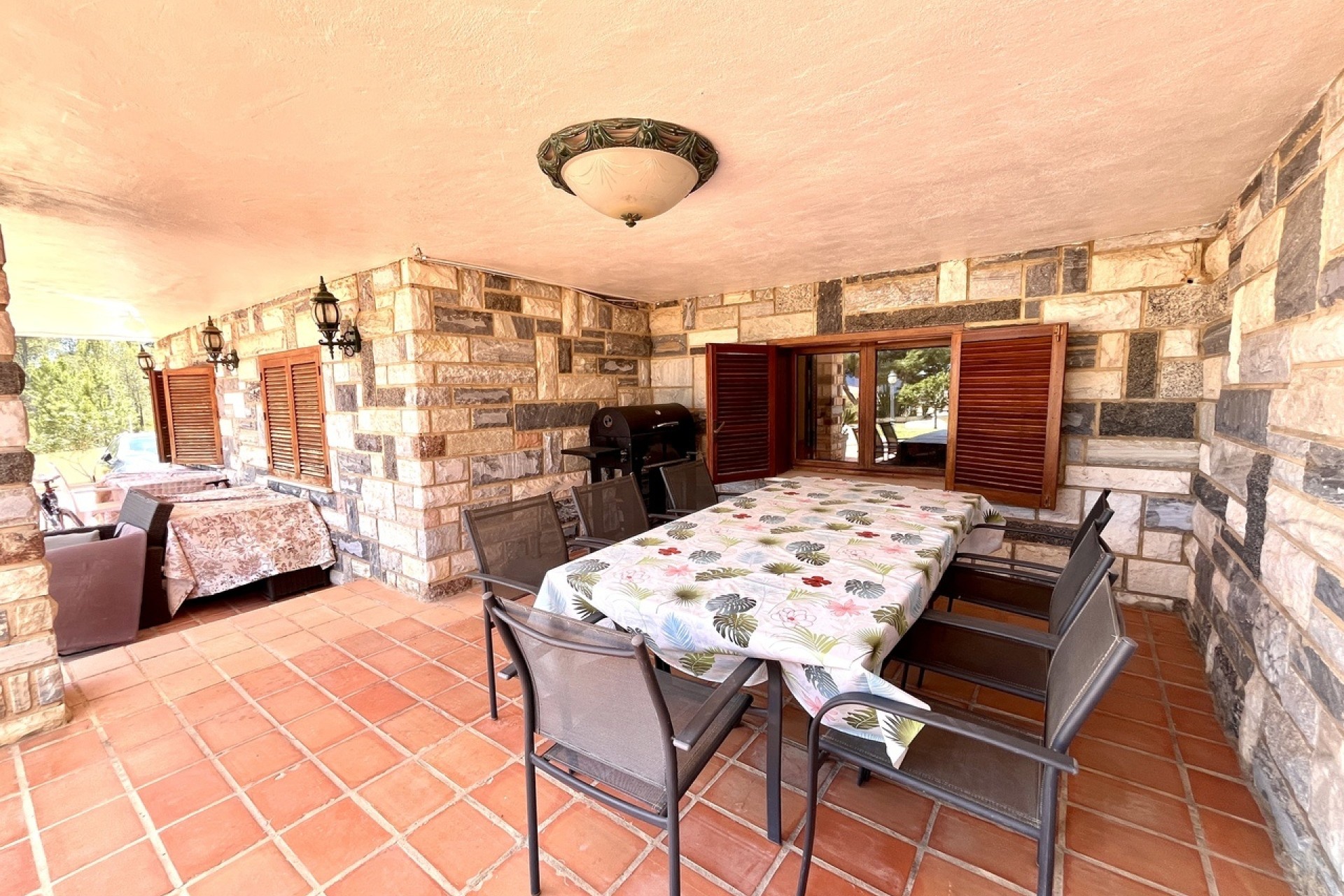Venta - Chalet Independiente -
La Nucía - Costa Blanca