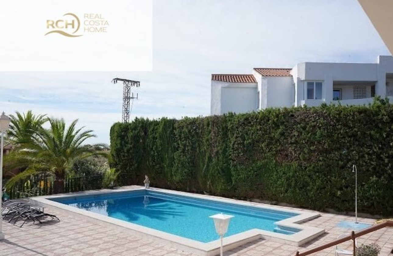 Venta - Chalet Independiente -
La Nucía - Montebello - Nou Espai