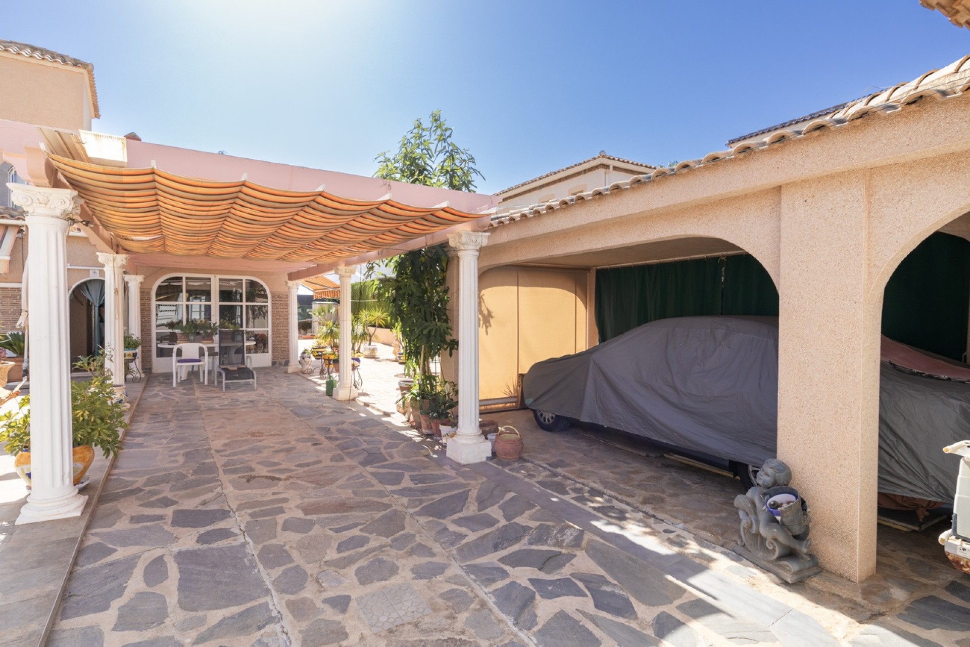 Venta - Chalet Independiente -
La Regia - Costa Blanca