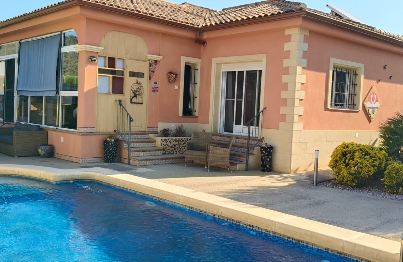 Venta - Chalet Independiente -
La Romana - Inland