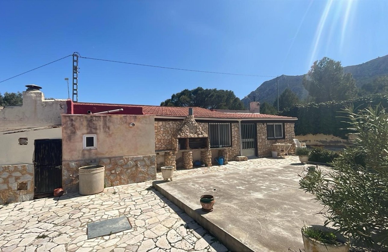 Venta - Chalet Independiente -
La Romana