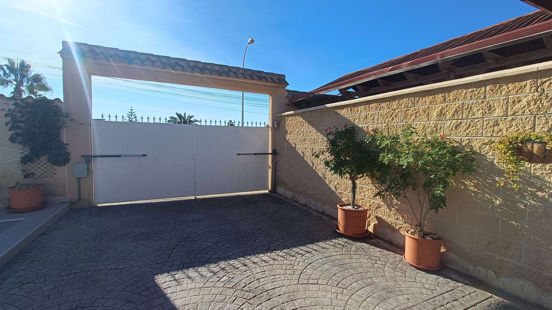 Venta - Chalet Independiente -
La Siesta - El Salado - Torreta - La Siesta