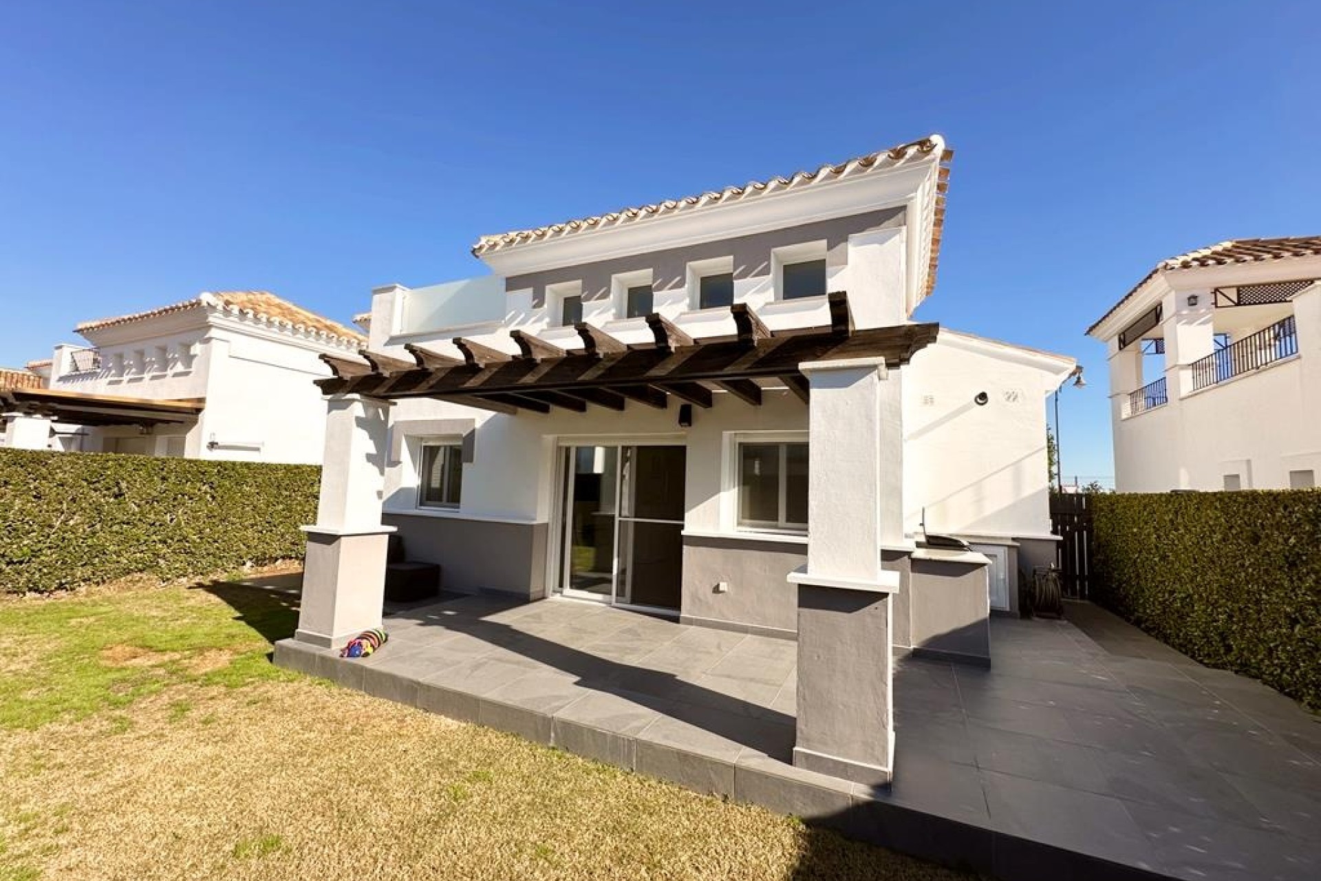 Venta - Chalet Independiente -
La Torre Golf Resort - Inland