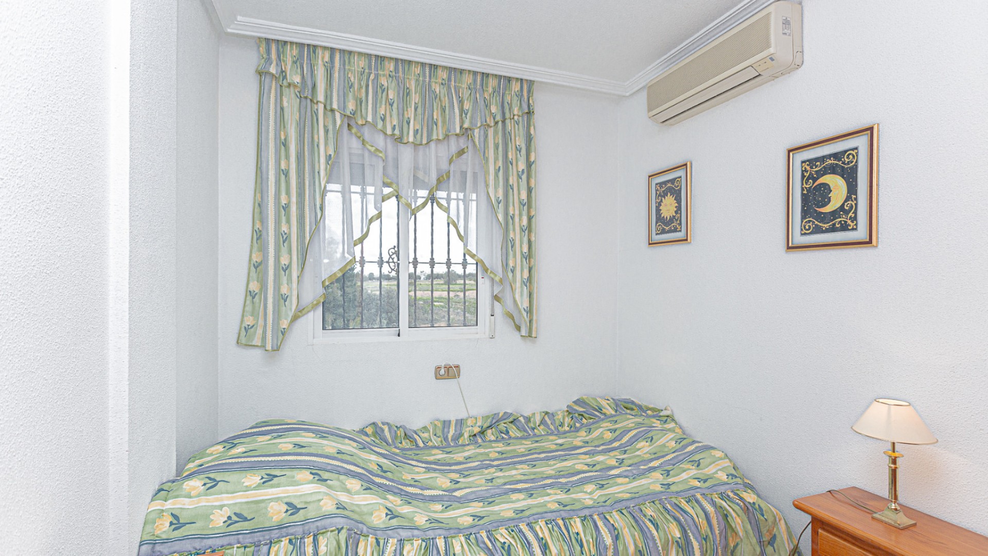 Venta - Chalet Independiente -
La Zenia - Villas San Jose