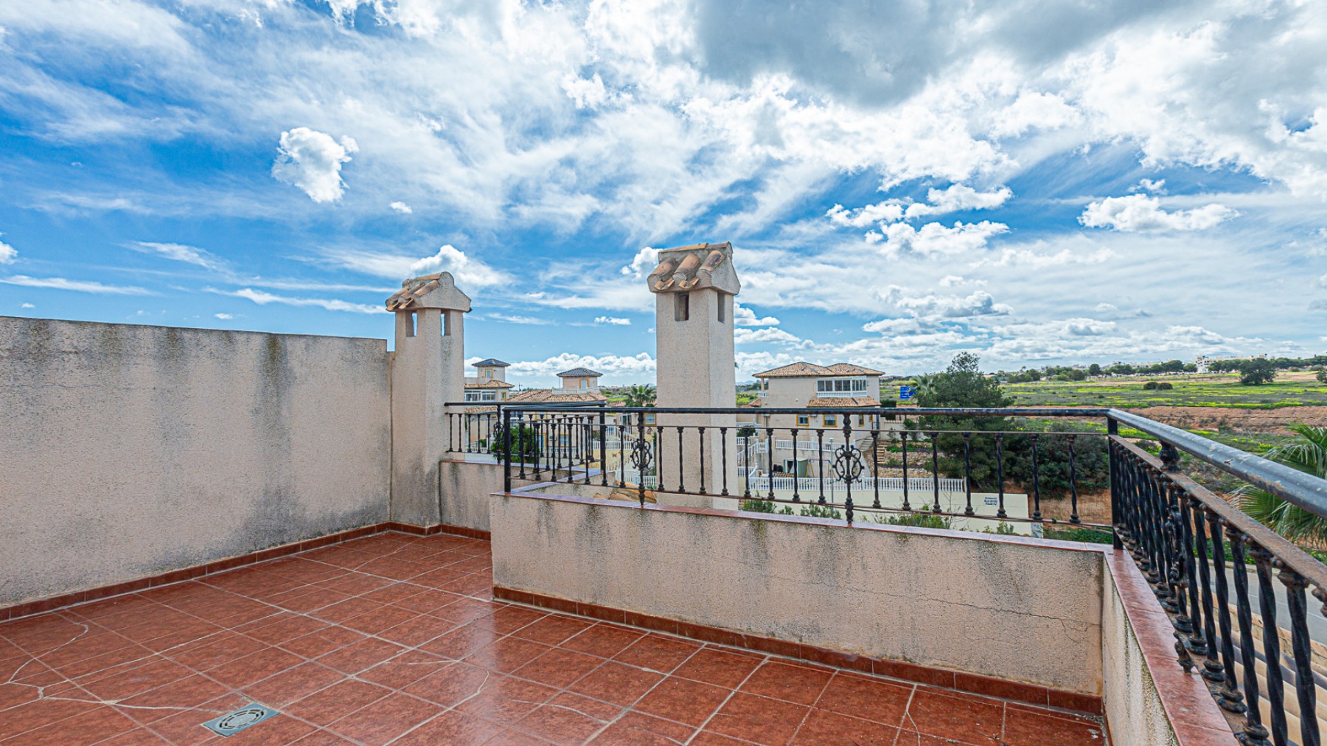 Venta - Chalet Independiente -
La Zenia - Villas San Jose